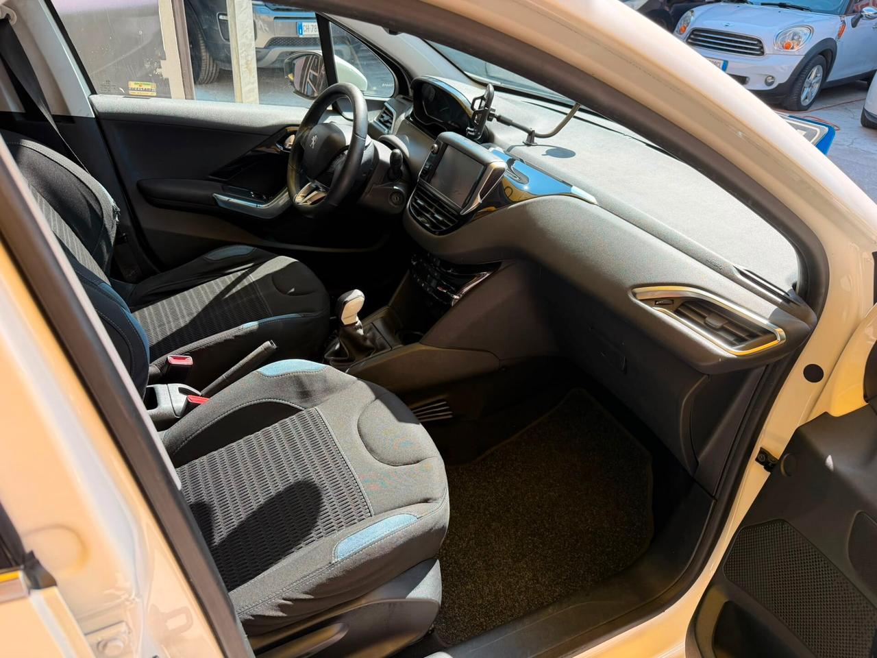 Peugeot 208 1.4cc diesel 12 mesi garanzia-2012