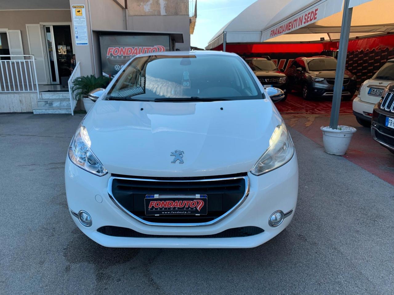 Peugeot 208 1.2 VTi 82 CV 3 porte Allure