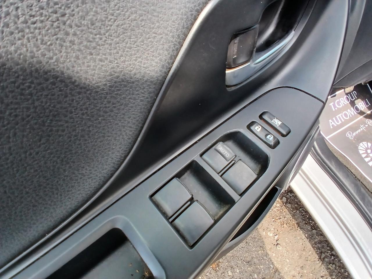 Toyota Yaris 1.4 D-4D 5 porte Lounge