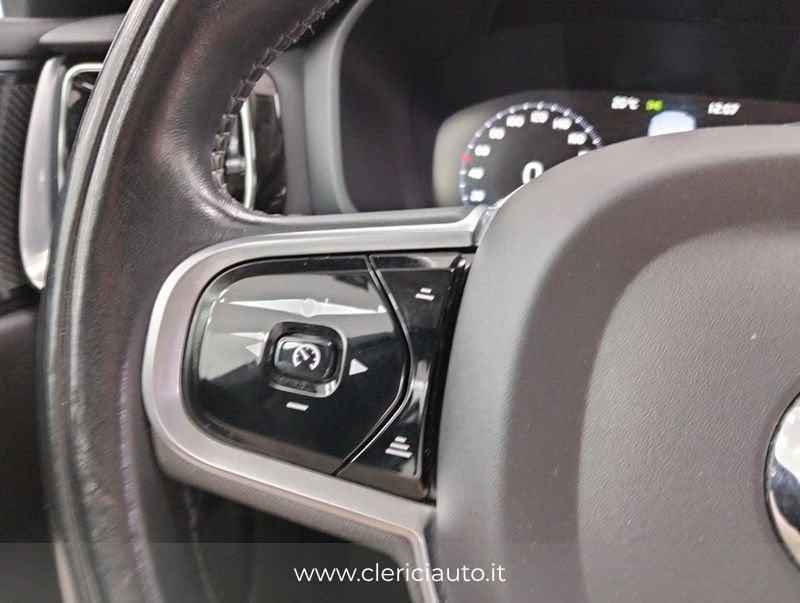 Volvo V60 B4 (d) Geartronic Momentum Business Pro
