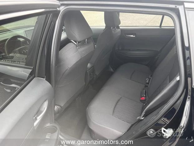 Toyota Corolla Cross 2.0 Hybrid 197 CV E-CVT ...