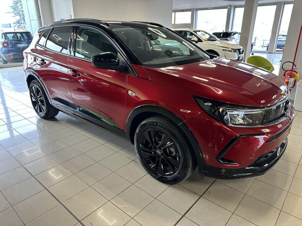 Opel Grandland 1.2 GS AT8