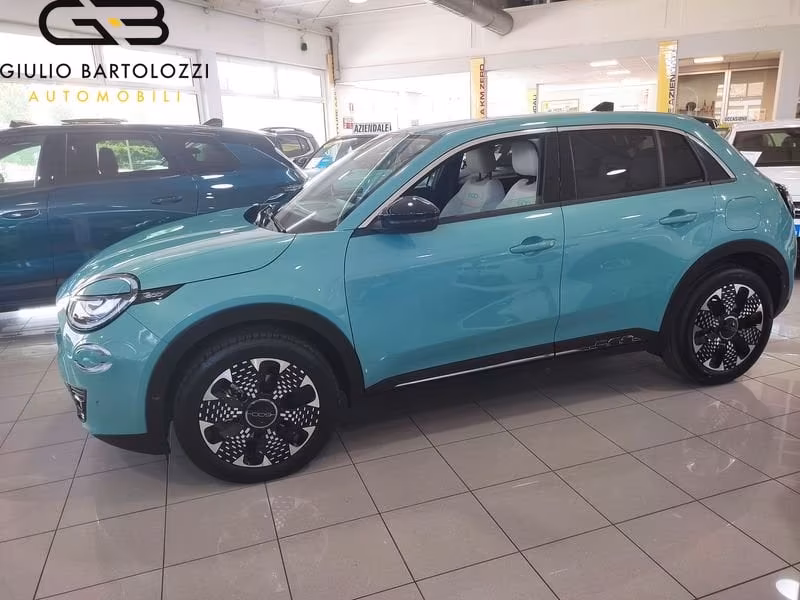 FIAT 600 1.2 Hybrid 145cv La Prima II
