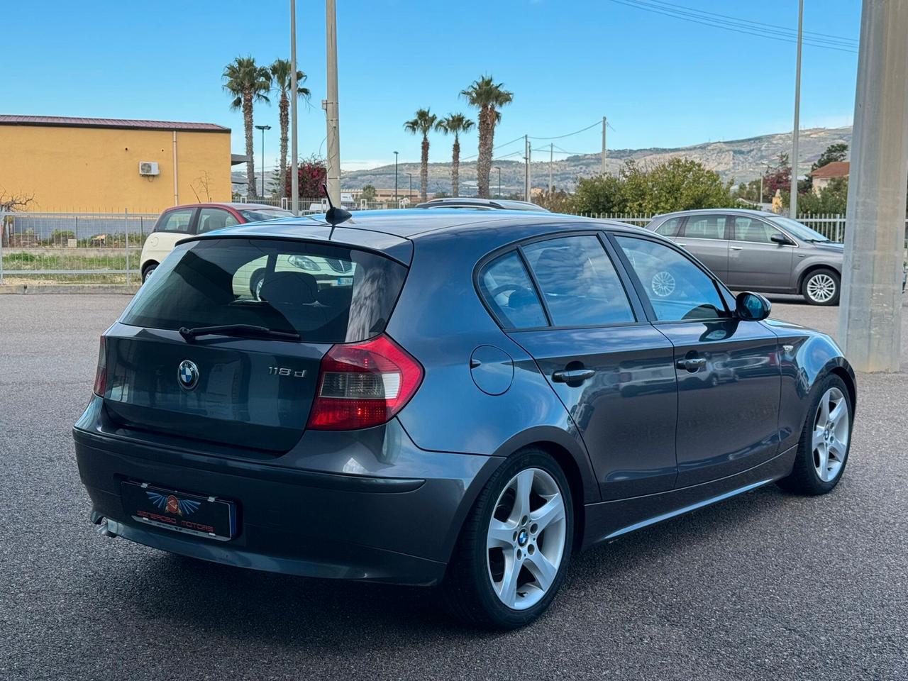 Bmw 118 118d cat 5 porte Attiva