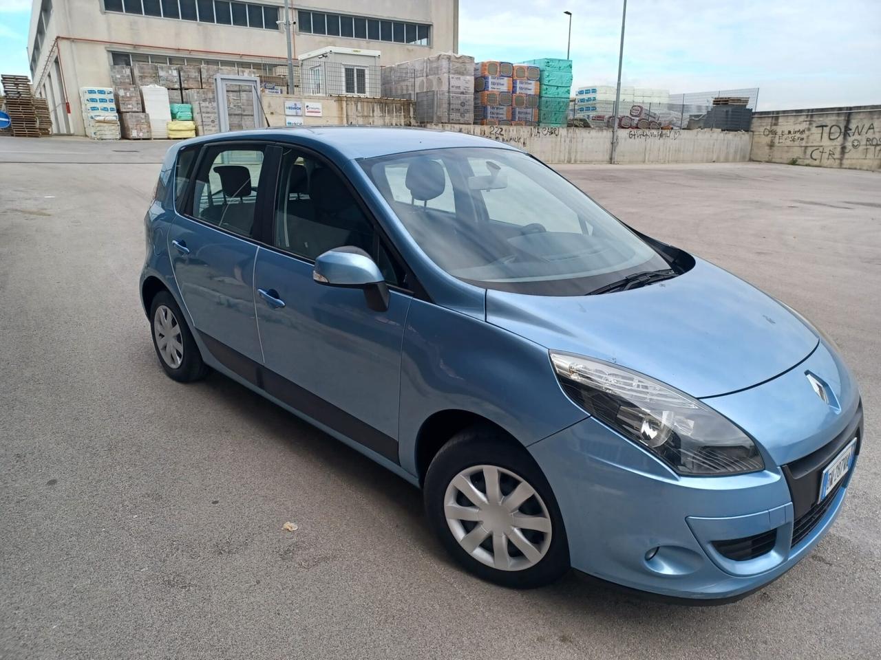 Renault Scenic Scénic 1.5 dCi 110CV Dynamique