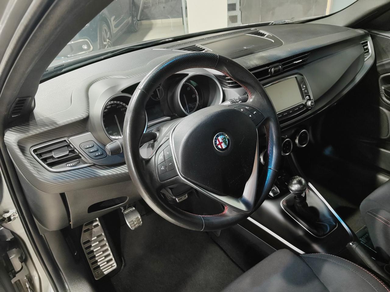 Alfa Romeo Giulietta 1.6 JTDm-2 105 CV Distinctive