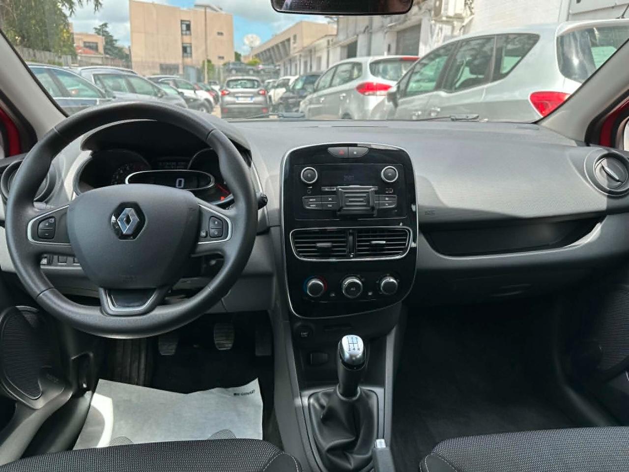 Renault Clio 1.2 75CV 5 porte Life
