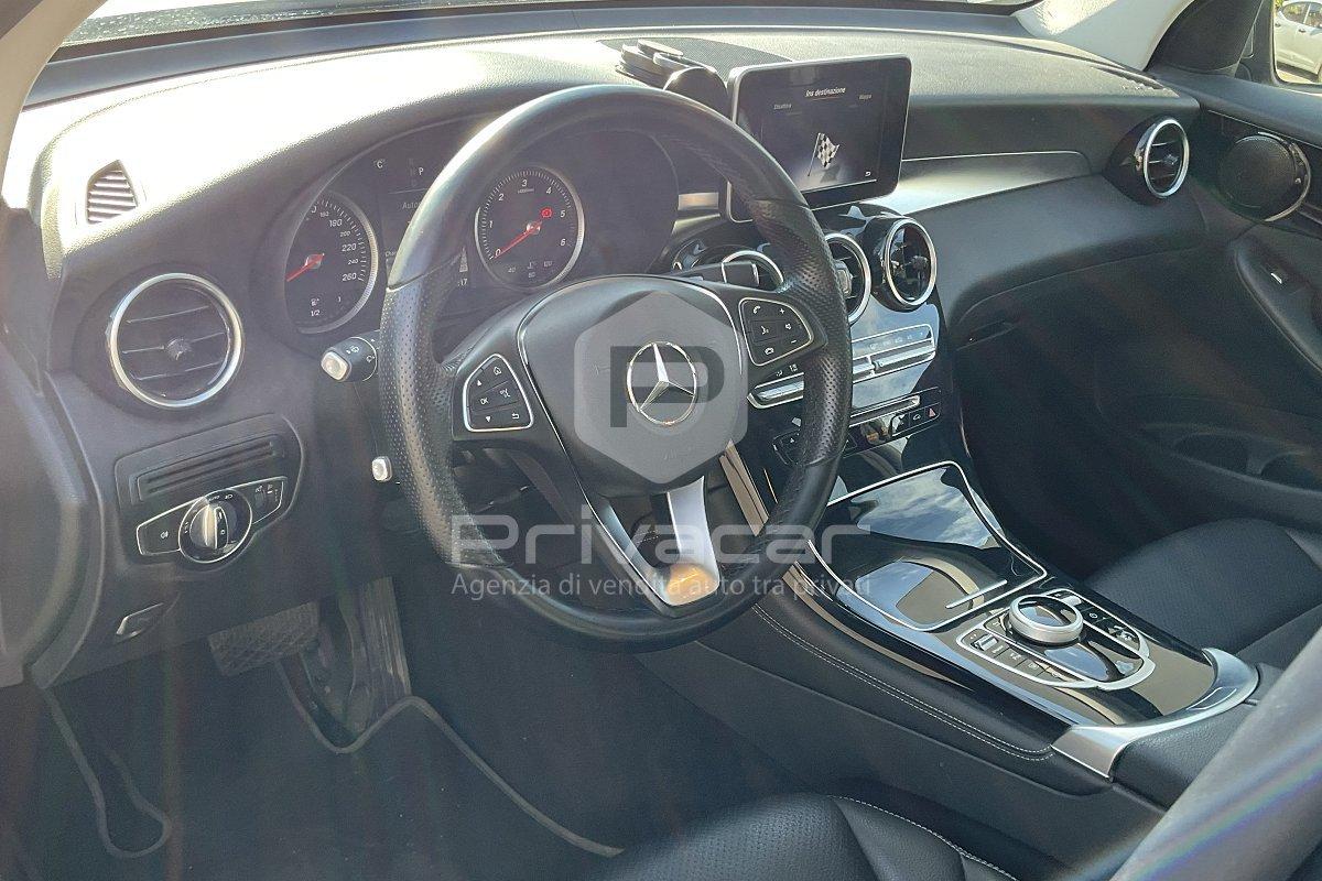 MERCEDES GLC 220 d 4Matic Business