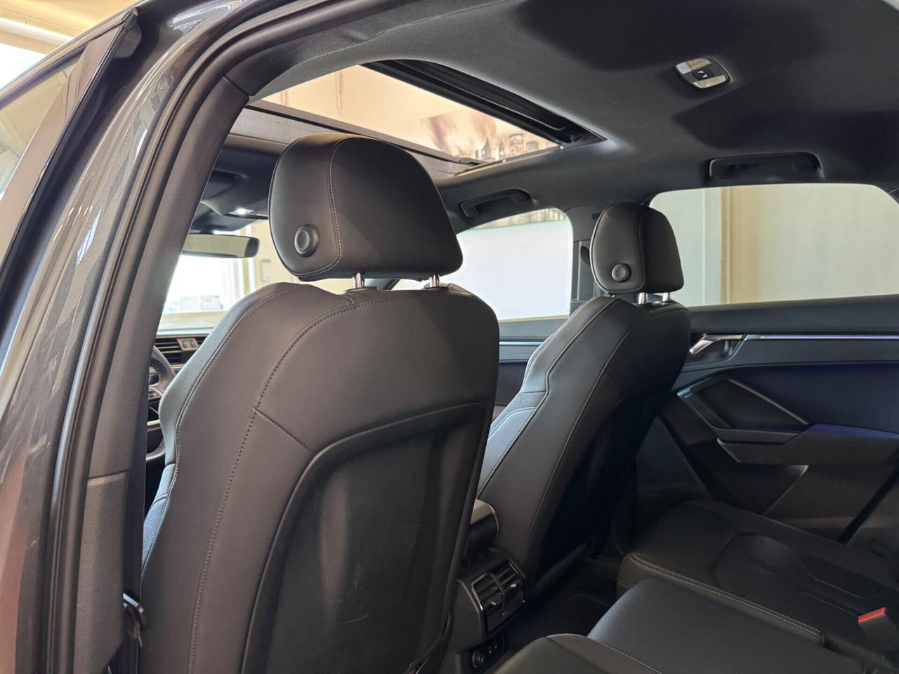 AUDI Q3 40 TDI QUATTRO S TRONIC S LINE / TETTO