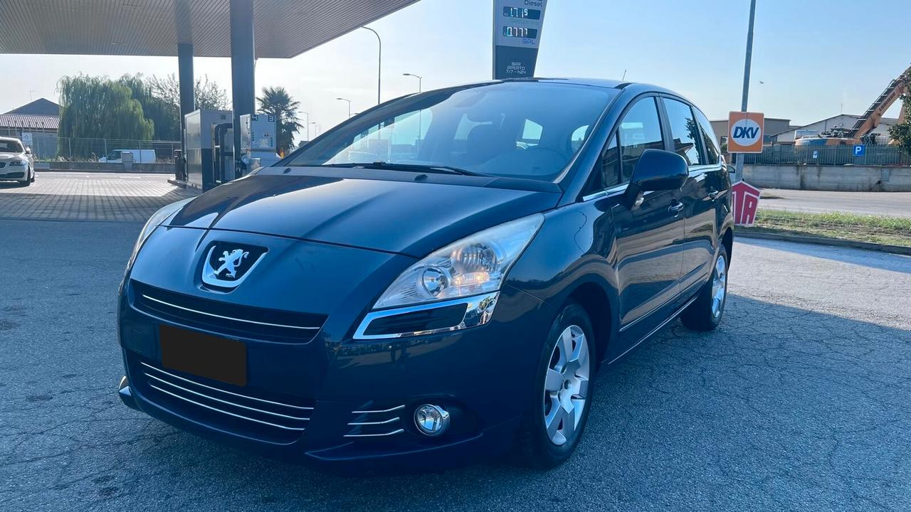 Peugeot 5008 1.6 HDi 112CV Business