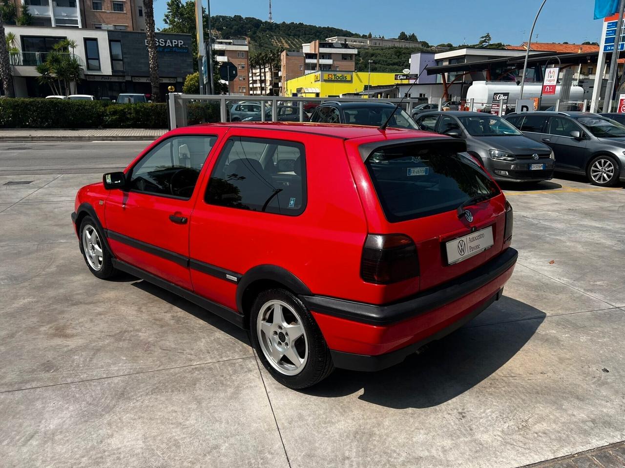 Volkswagen Golf GTI Golf 2.0 cat 3 porte GTI