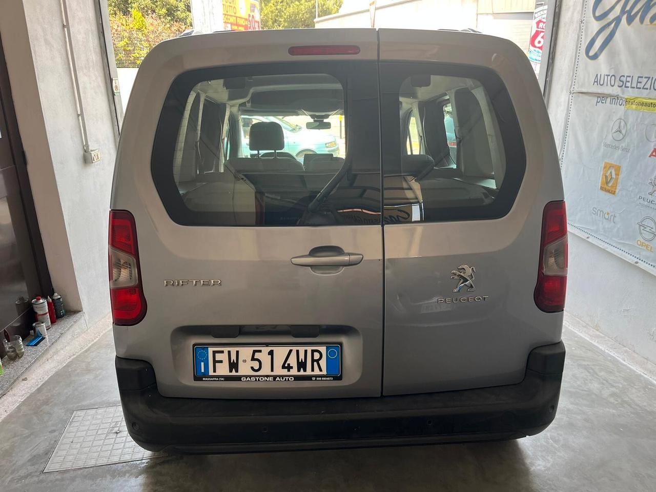 Peugeot Rifter 1.5 130CV EAT8 Allure Standard