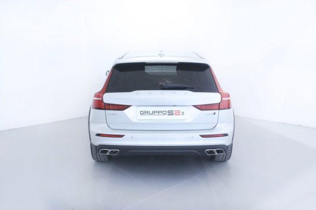 VOLVO V60 Cross Country D4 AWD Geartronic Pro/INTELLISAFE PRO/WINTER PACK