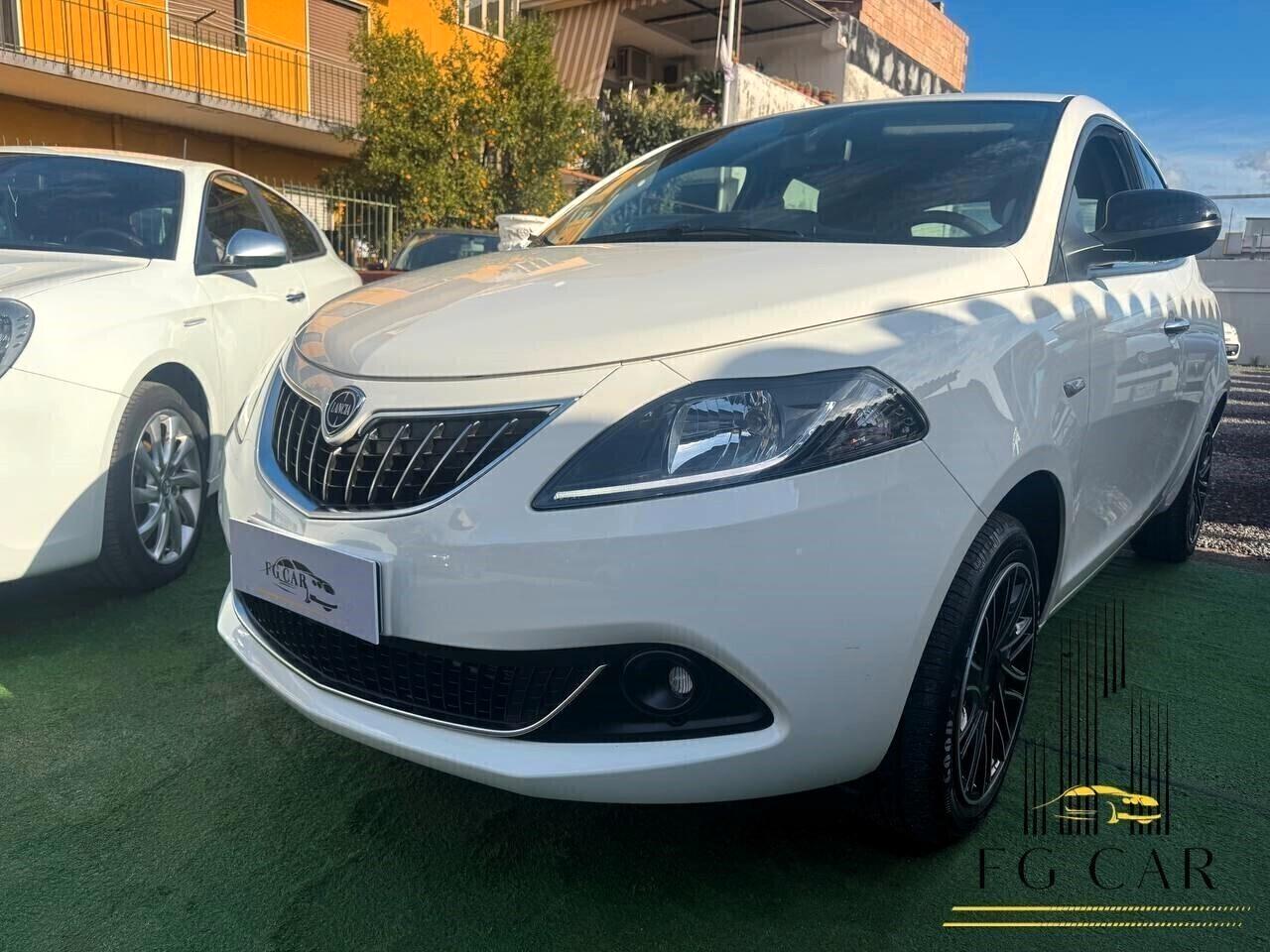 Lancia Ypsilon 1.0 FireFly 5 porte S&S Hybrid Gold
