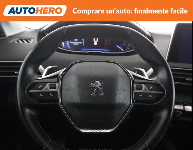 PEUGEOT 3008 BlueHDi 130 S&S EAT8 Allure