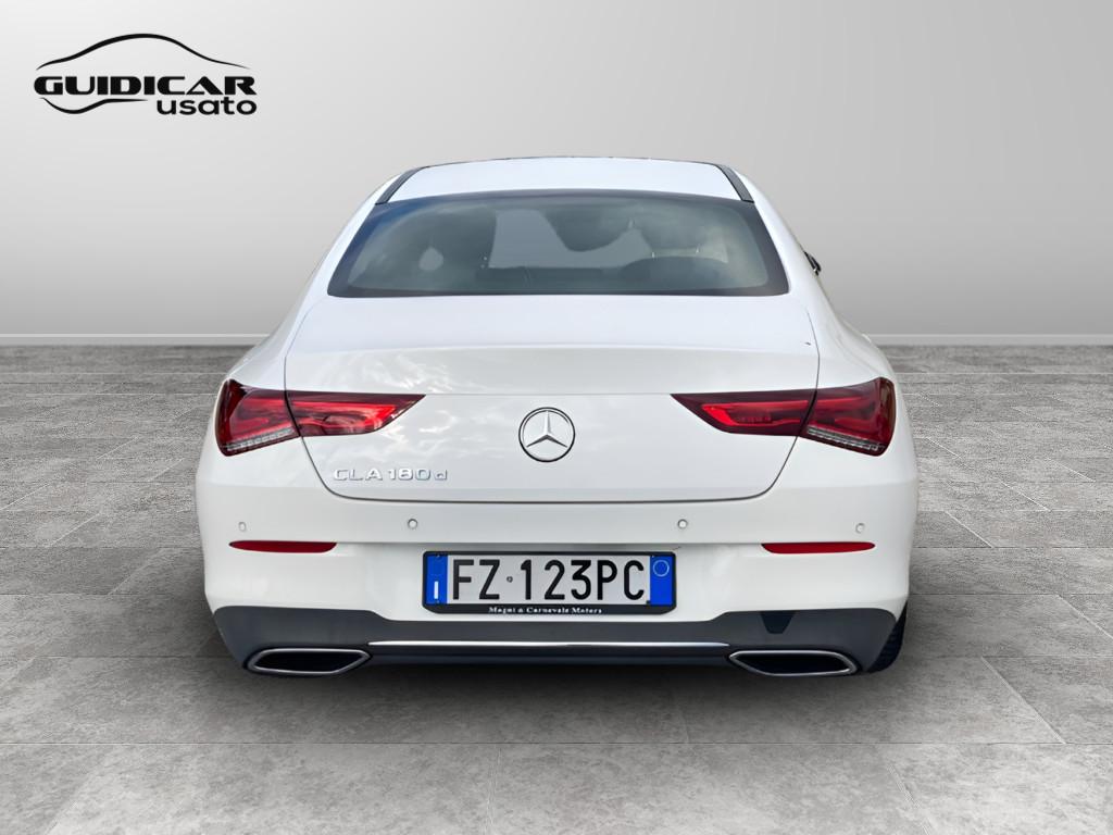 Mercedes-Benz CLA Coupe - C118 - CLA Coupe 180 d Sport auto