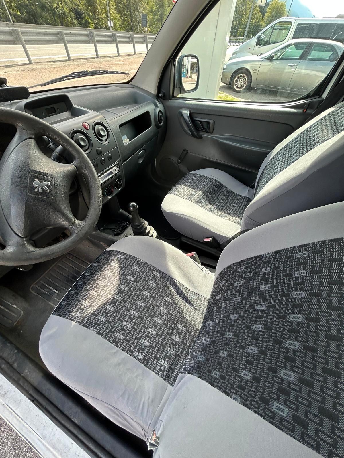 Peugeot Ranch 2.0 HDi XT Mix