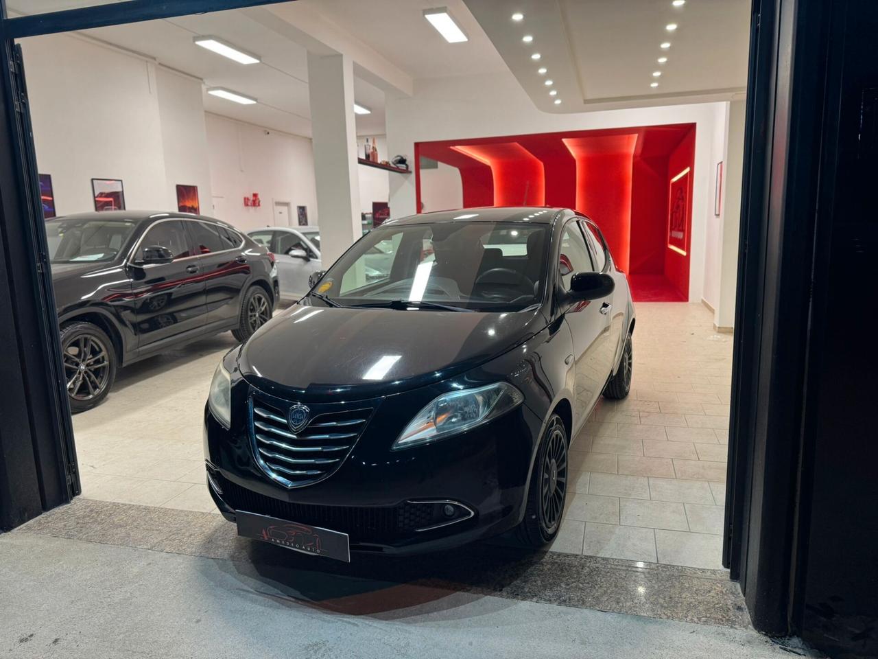 Lancia Ypsilon 1.2 69 CV Platinum
