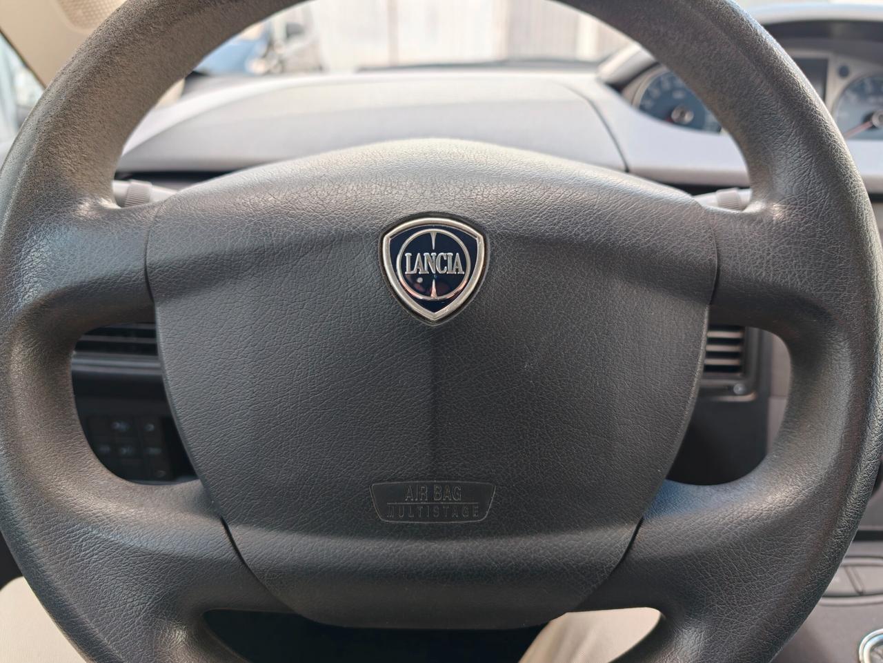 Lancia MUSA 1.3 Multijet 16V 70 CV Oro Plus