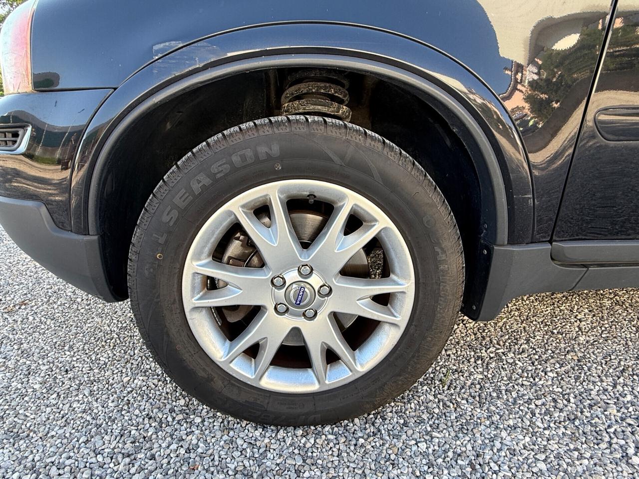 Volvo XC 90 XC90 2.4 D5 185 CV aut. AWD Executive
