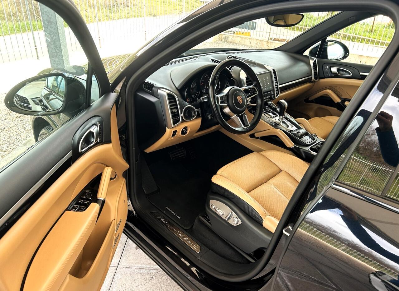 Porsche Cayenne 3.0 Diesel Platinum Edition ( km 70.000 )