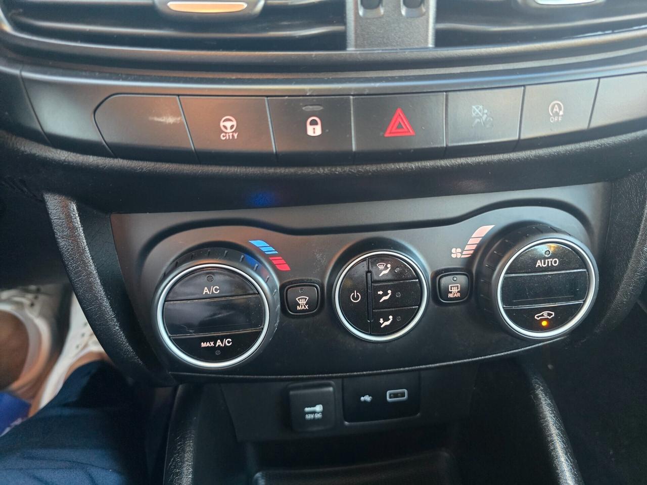 Fiat Tipo 1.4 T-Jet 120CV SW Lounge