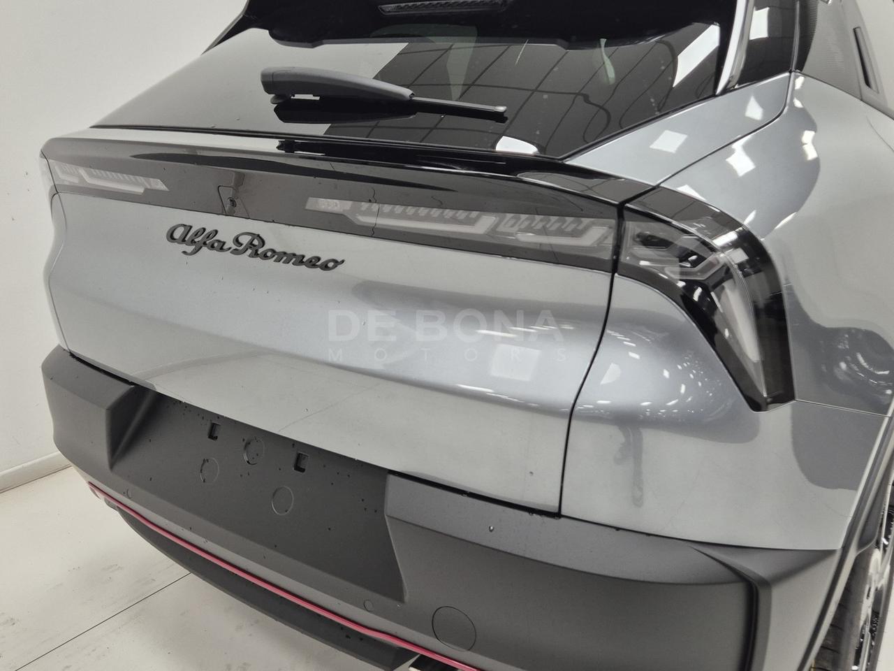 Alfa Romeo Junior 1.2 ibrida speciale 145cv edct6