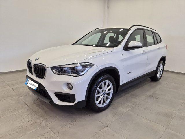 BMW X1 sDrive18d Advantage - Cruise/Lim - Bluetooth