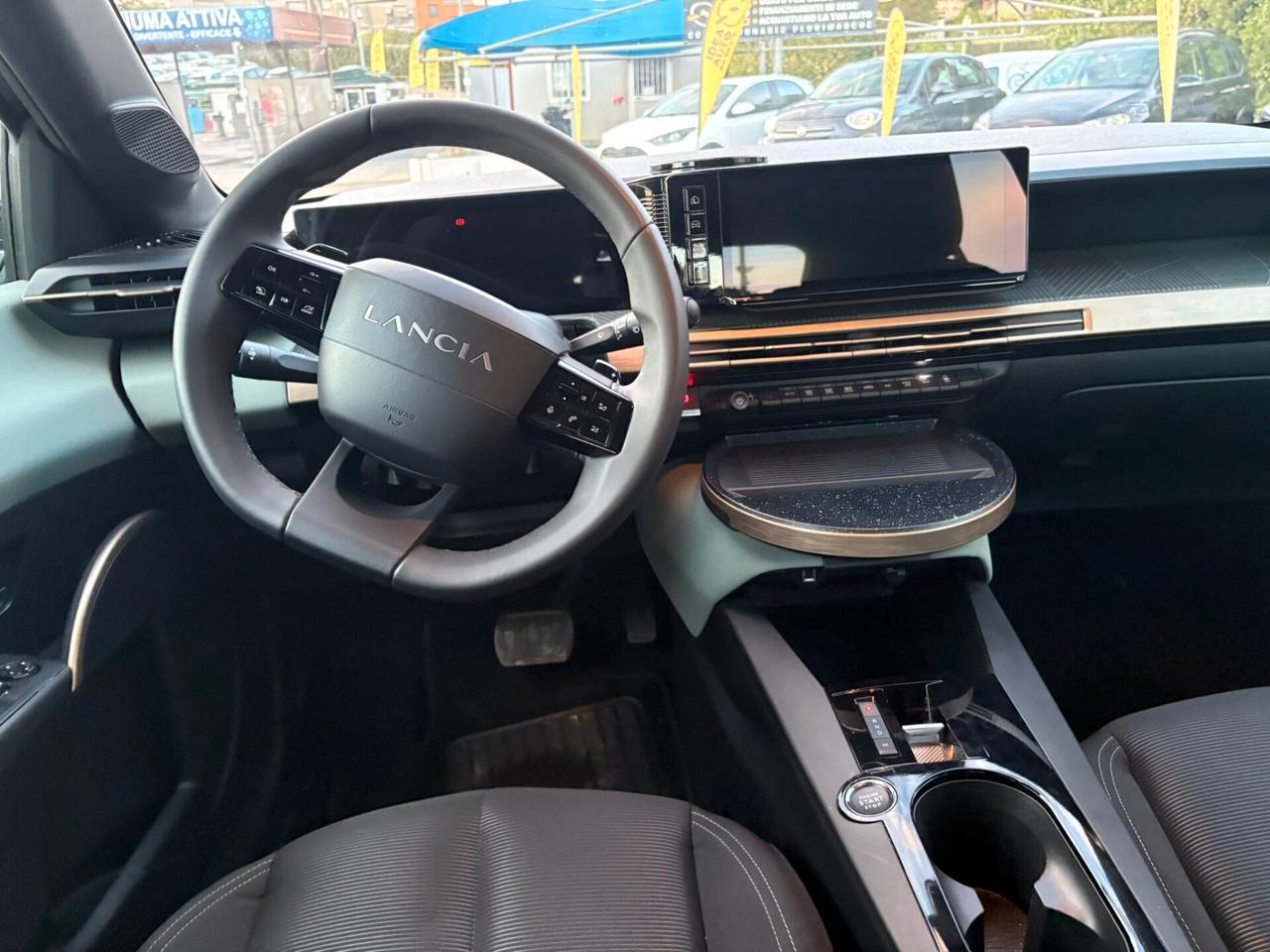 Lancia Ypsilon Hybrid e-DCT PROMO FINANZIAMENTO