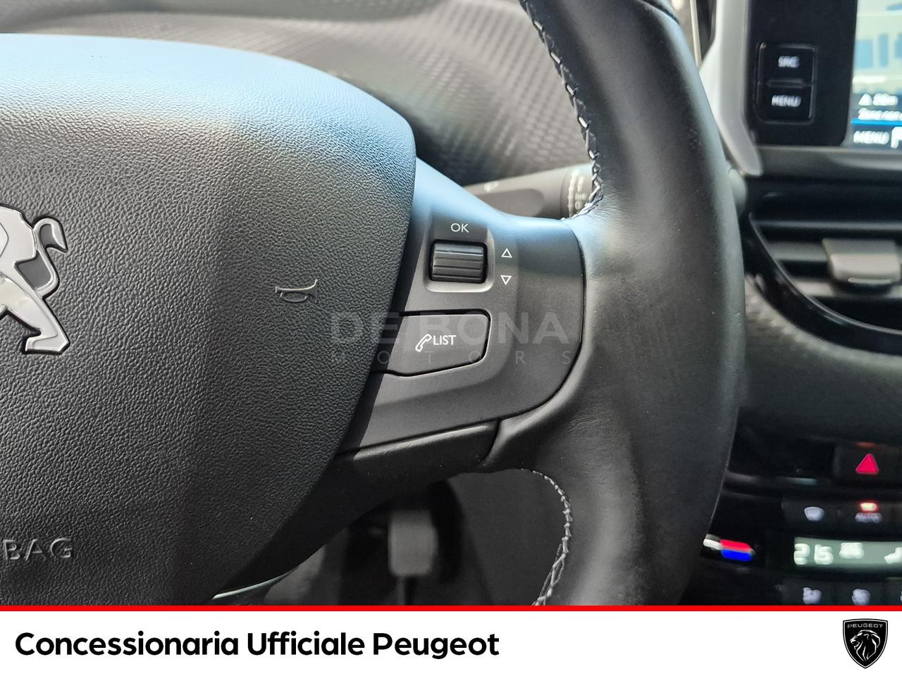 Peugeot 208 5p 1.2 puretech active s&s 82cv neopatentati