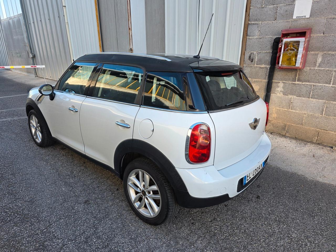 Mini Cooper Countryman 1.6 AUTOM