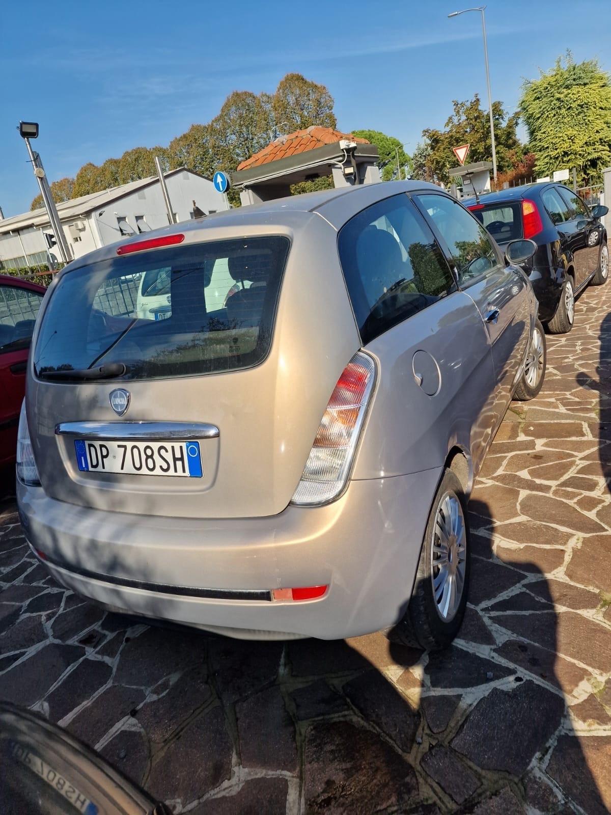 Lancia Ypsilon CLIMA NEOPATENTATI