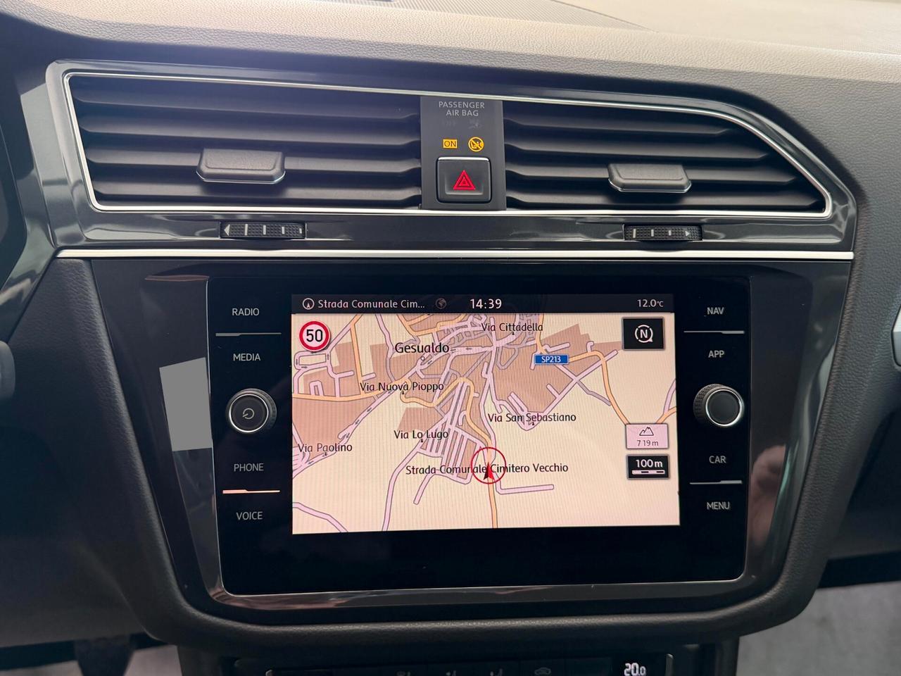 Volkswagen Tiguan 1.6 TDI 115 cv. BUSINESS (Nav)