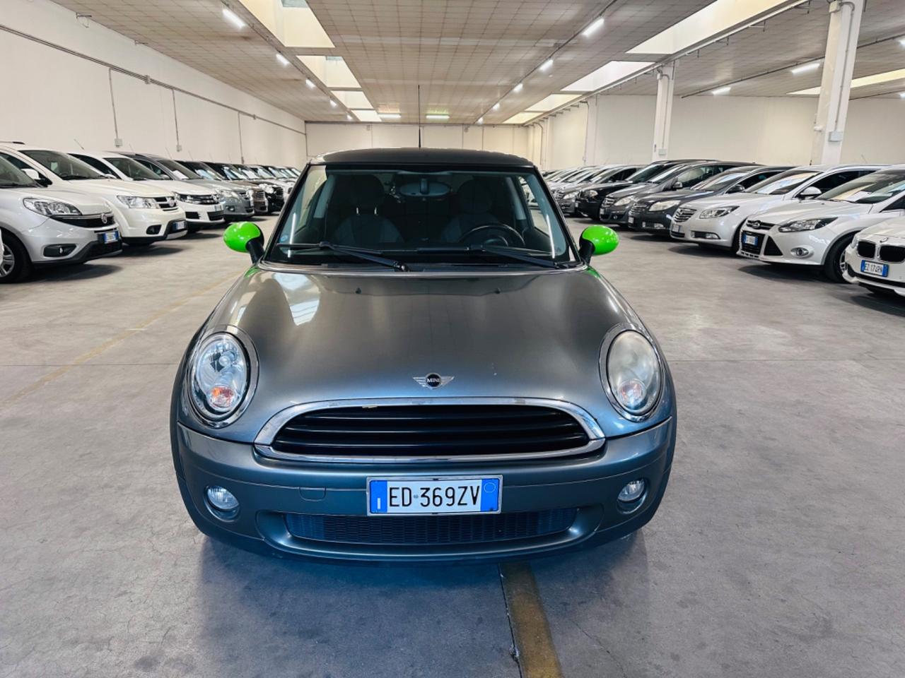 Mini 1.6 16V One (72kW)