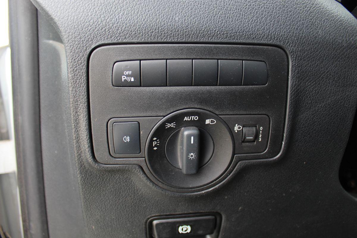 MERCEDES-BENZ Vito 110 CDI