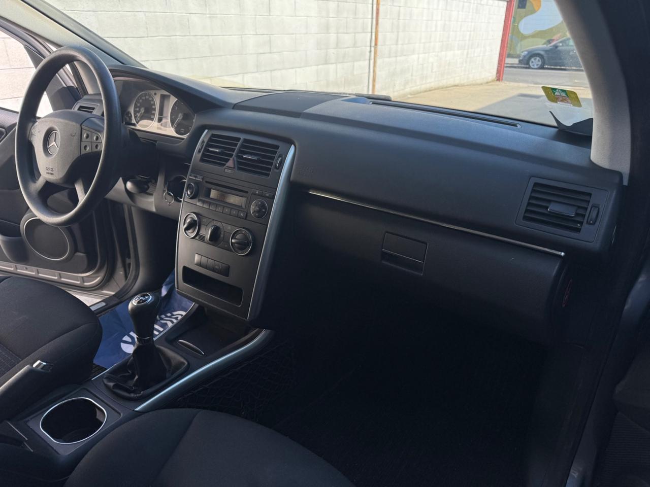Mercedes-benz A 180 A 180 BlueEFFICIENCY Special Edition Sport