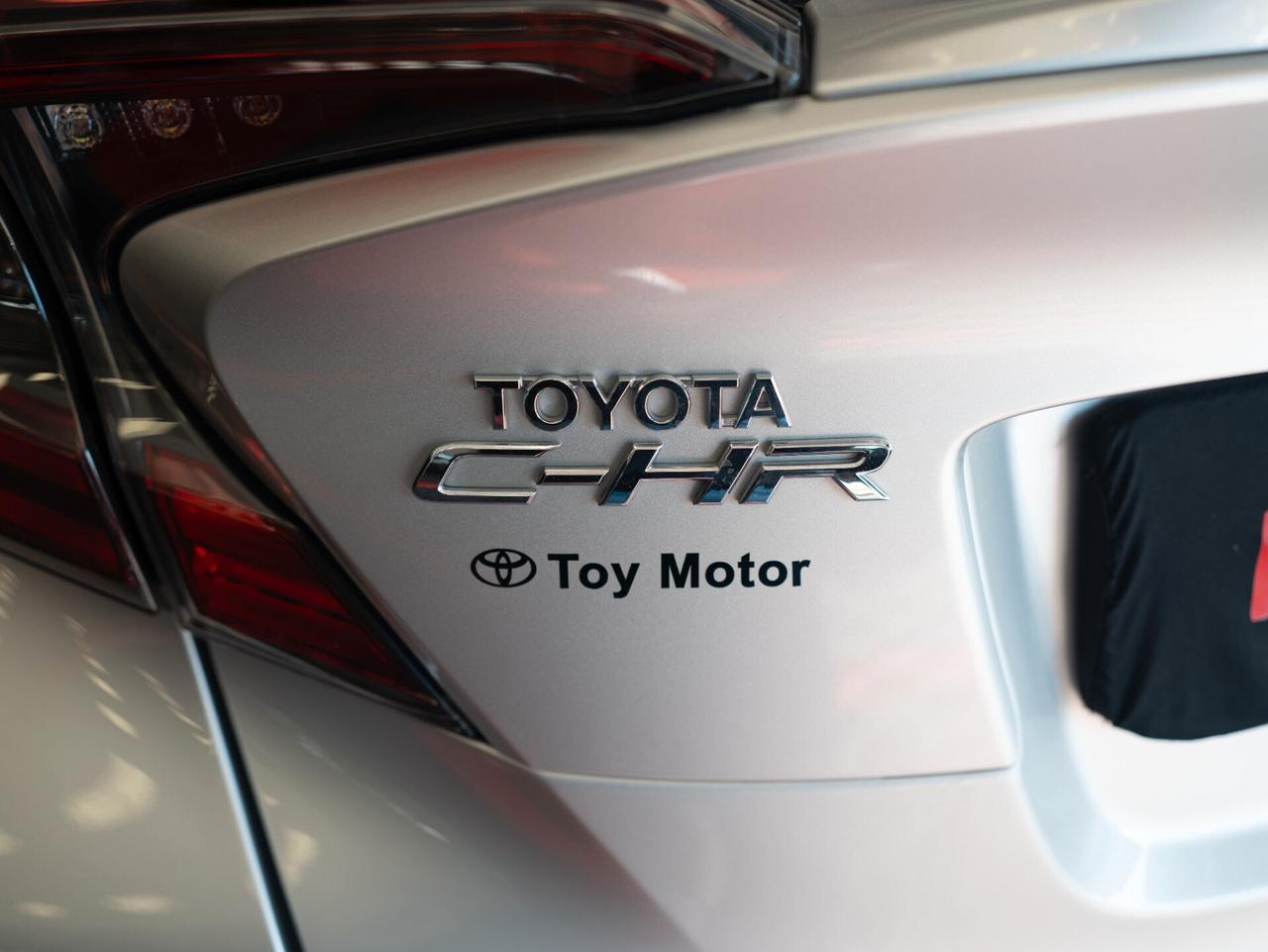 Toyota C-HR 1.8 Hybrid E-CVT Lounge 98 cv