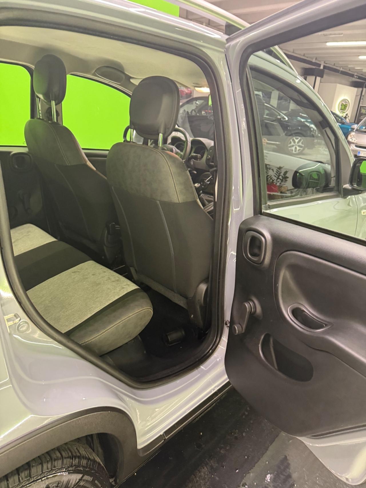 Fiat Panda Cross 1.0 FireFly S&S Hybrid