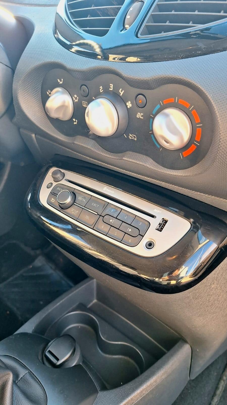 Renault Twingo 1.2 benzina 16V Night&Day