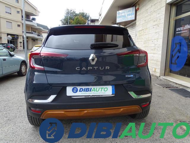 RENAULT Captur Plug-in Hybrid E-Tech 160 CV Intens