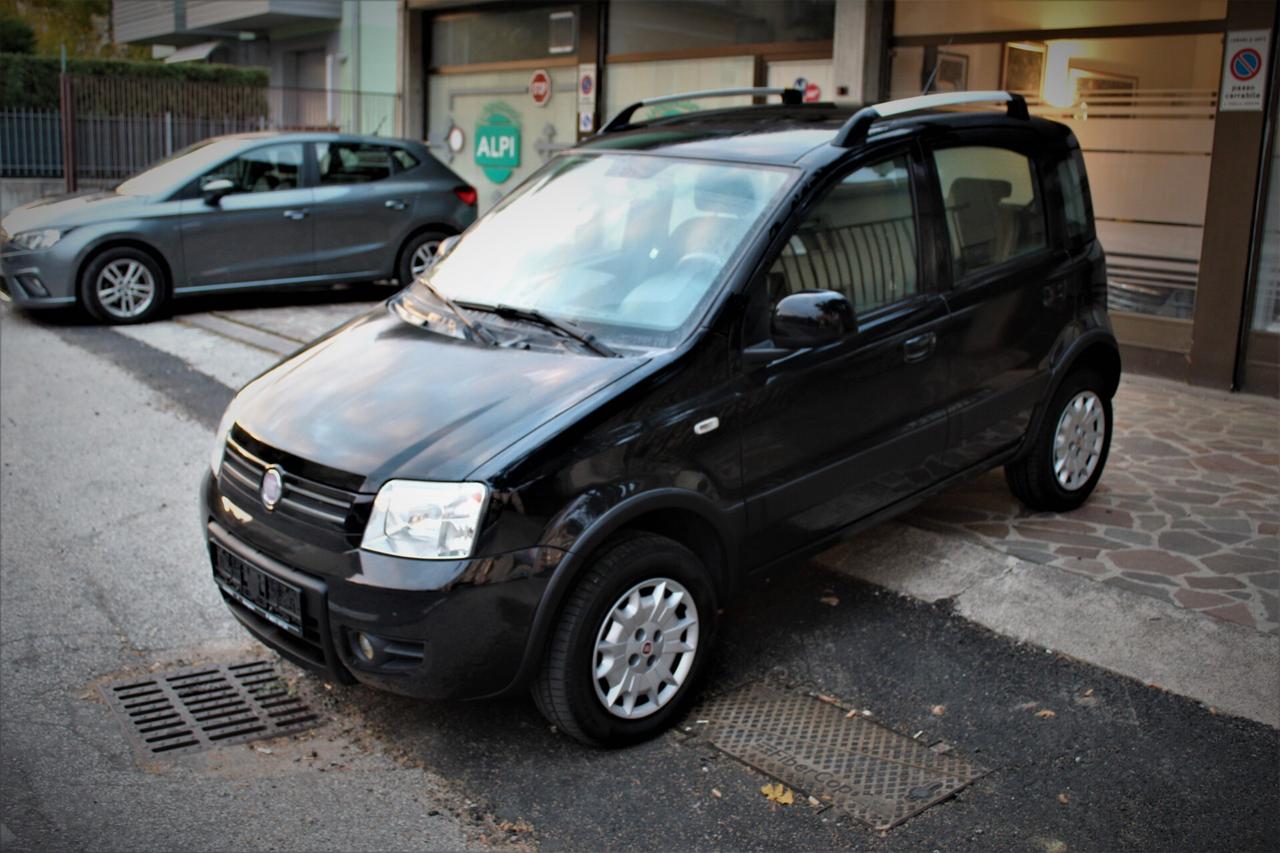 Fiat Panda 1.2 4x4 Climbing Neopatentati
