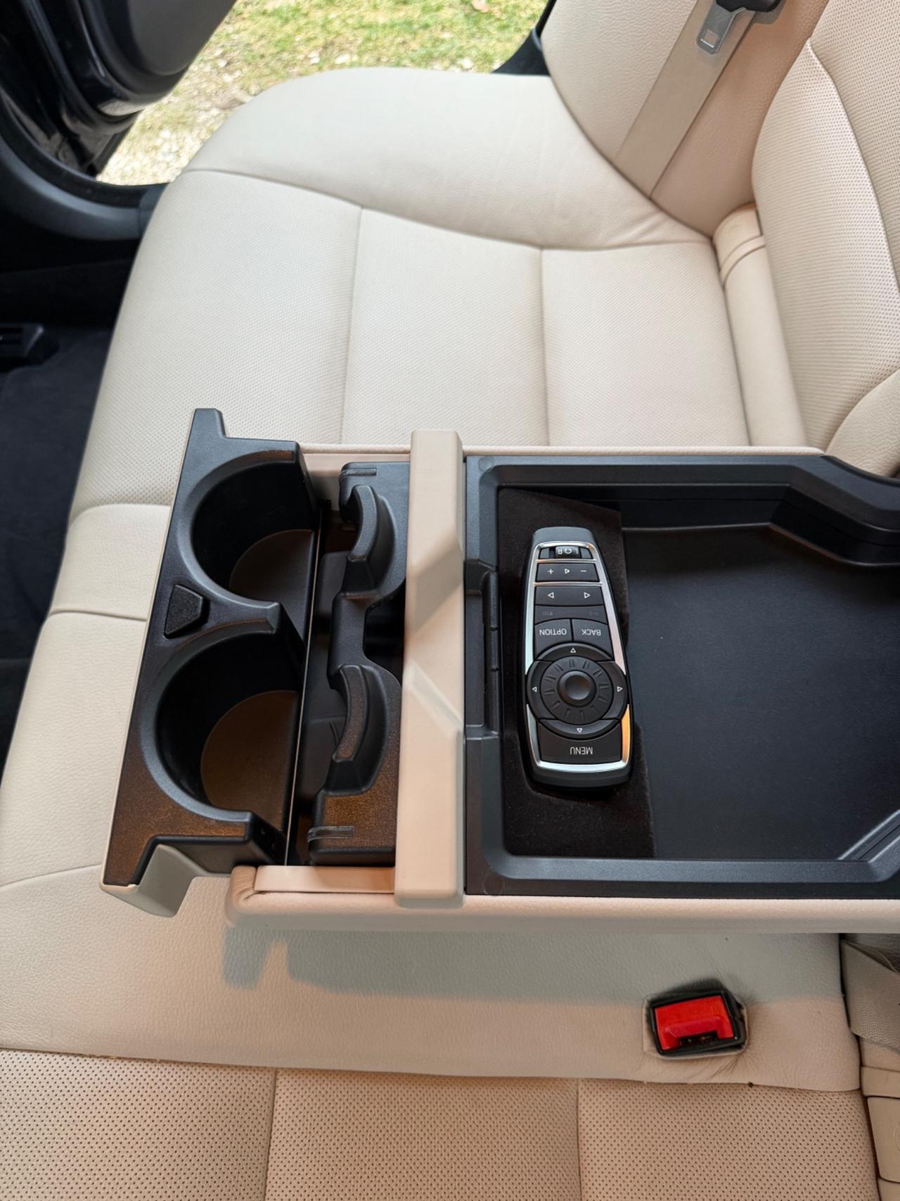 Bmw 550i MSPORT PELLE NAVI PRO KMCERT UNICOPR