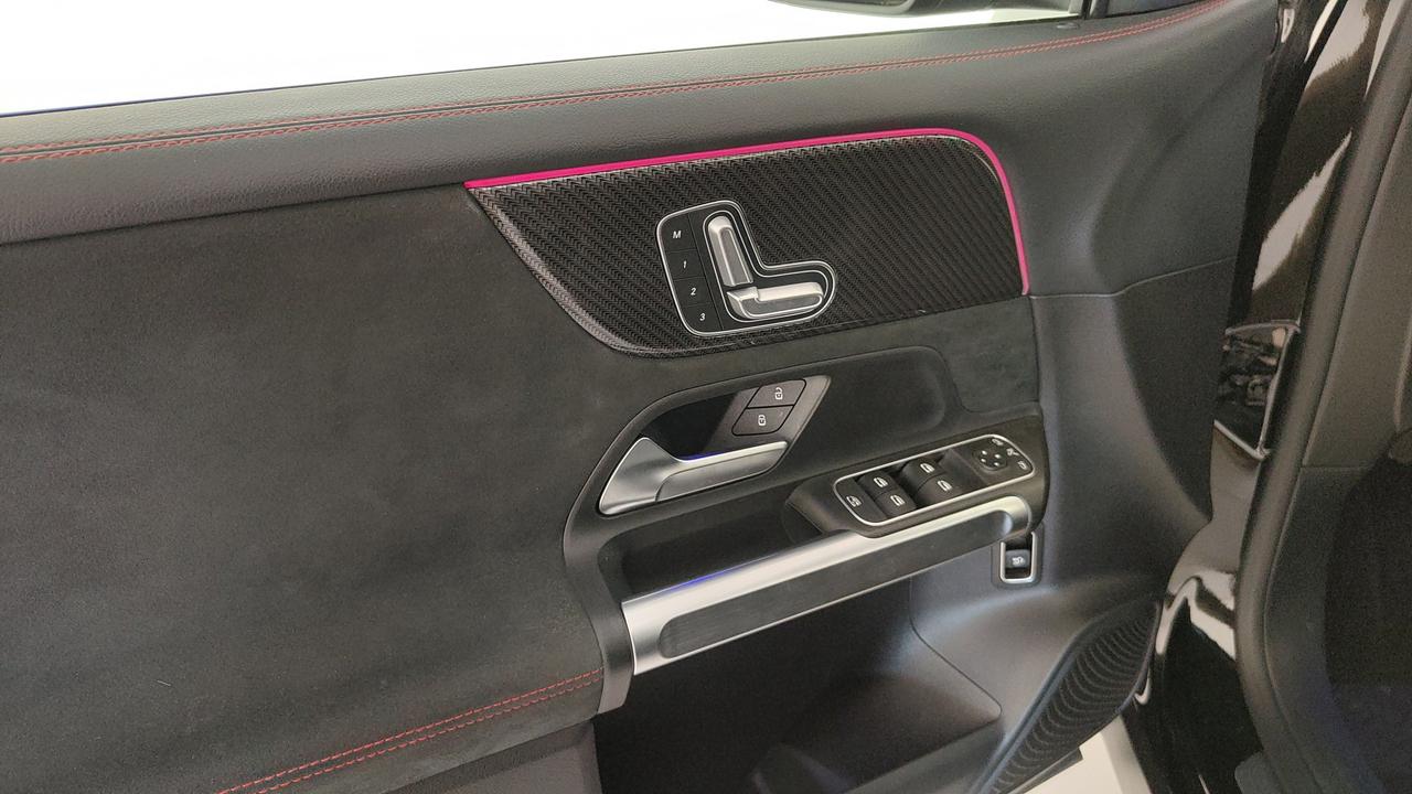 Mercedes-Benz GLB AMG 35 4matic auto