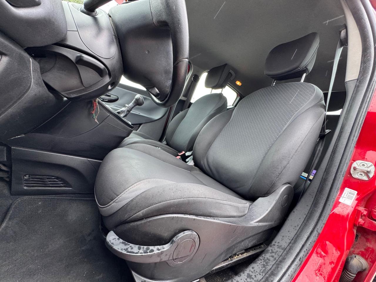 Lancia Ypsilon 1.3 MJT 95CV PLATINUM 12MESI DI GARANZIA 1 PRO