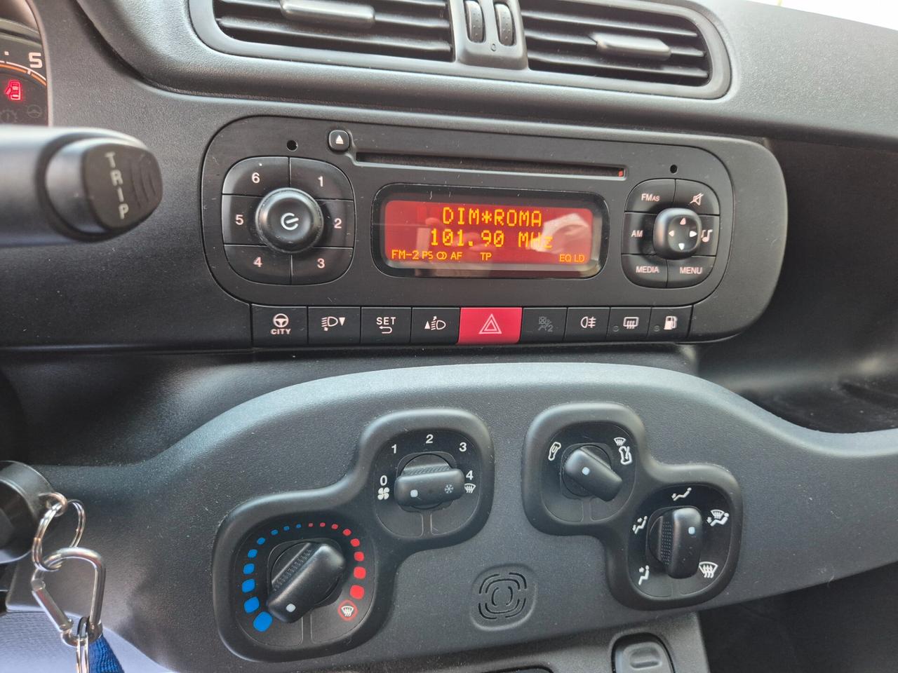 Fiat Panda 0.9 TwinAir Turbo Natural Power Pandazzurri