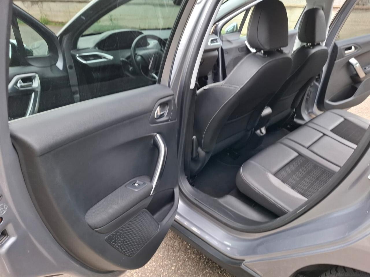Peugeot 2008 1.6 HDi 2016 SOLAMENTE 85.000 KM