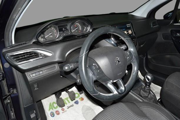 PEUGEOT 208 - 1.5 hdi ALLURE
