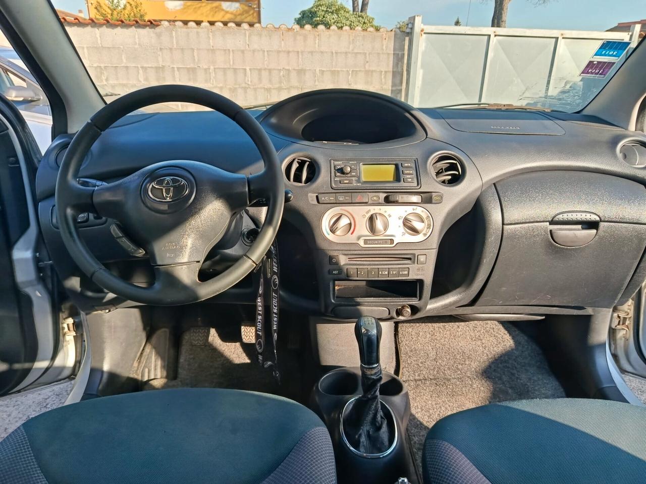 Toyota Yaris Verso 1.4 Tdi D-4D cat Sol '03