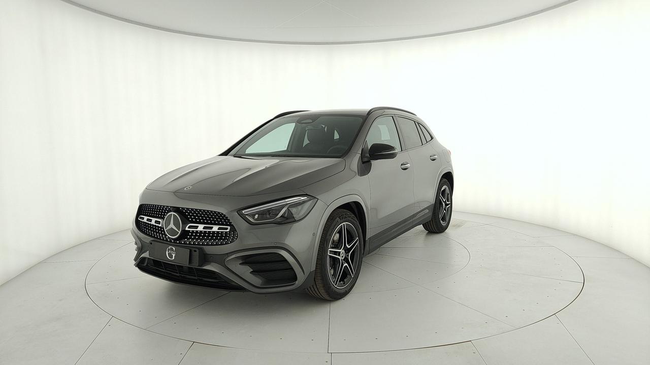 Mercedes-Benz GLA 200 d automatic
