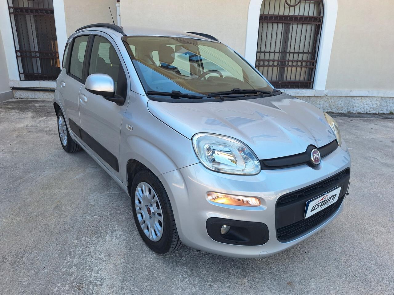 Fiat Panda 1.2 Lounge BLUE&ME SENSORI 2013